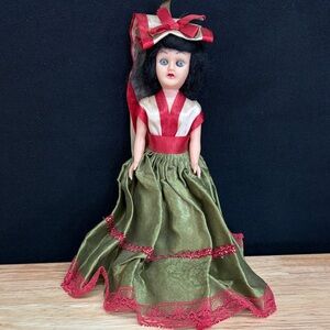 Vintage 1970s Arco Doll 8”